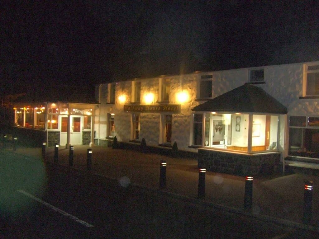 Halfway House Hotel Larne Kültér fotó